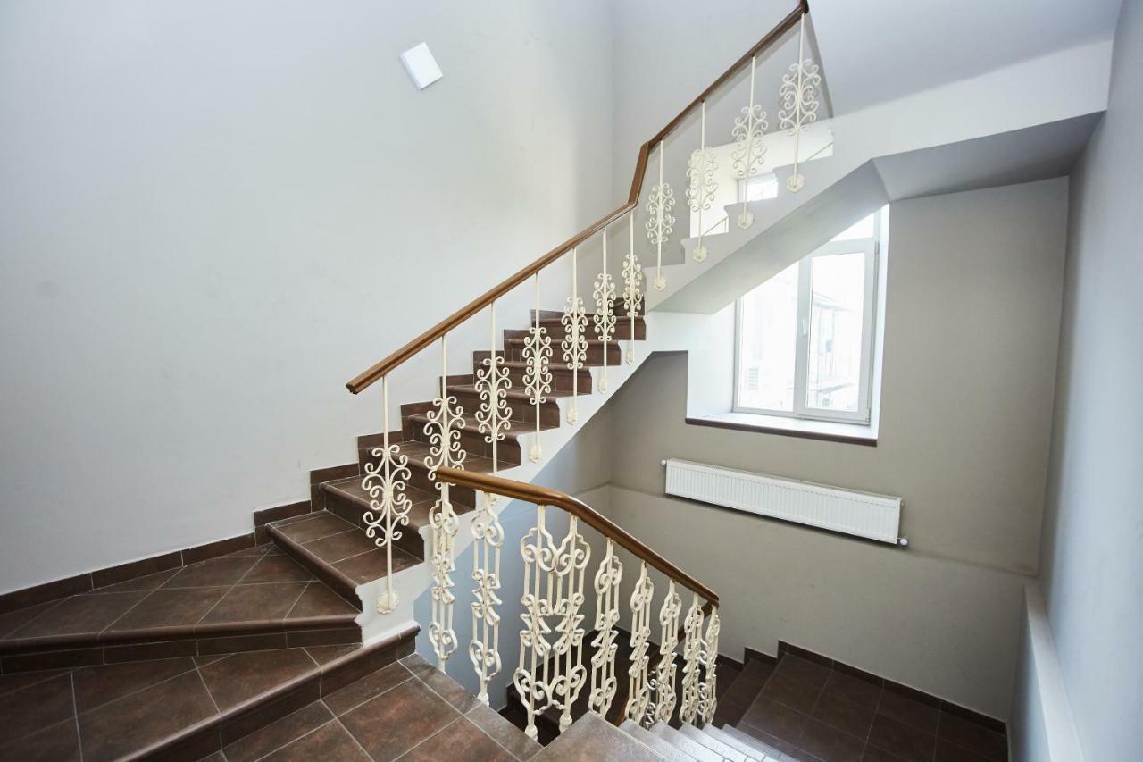Luxury Apartment In The Heart Odessa Esterno foto