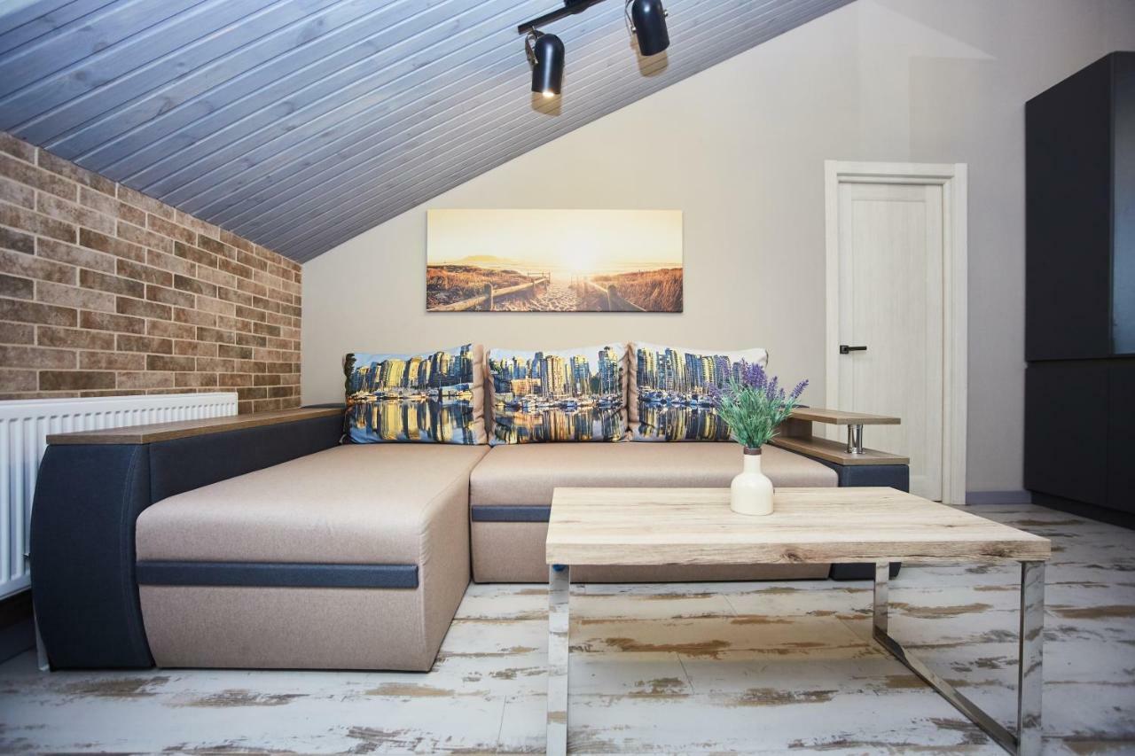 Luxury Apartment In The Heart Odessa Esterno foto