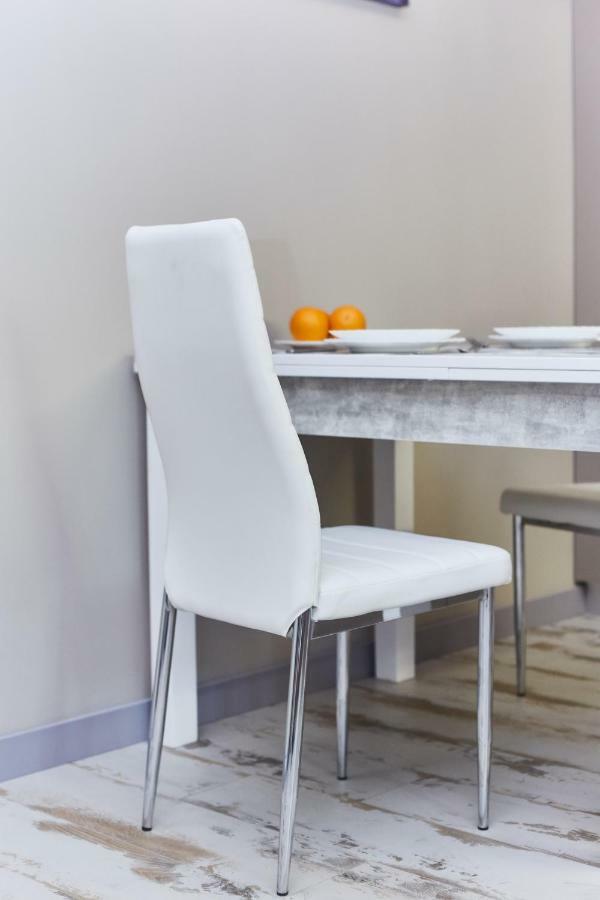 Luxury Apartment In The Heart Odessa Esterno foto