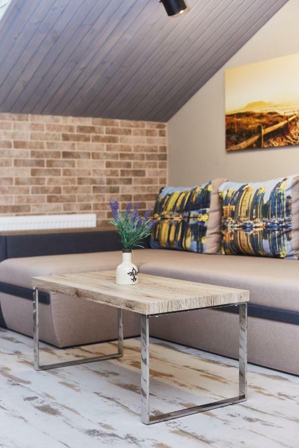 Luxury Apartment In The Heart Odessa Esterno foto